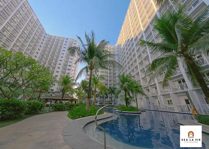 Sea Lavie Staycation Apartahotel